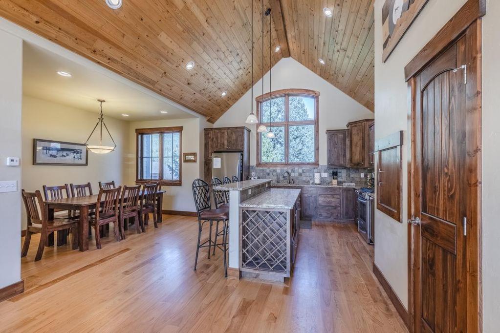 Slopeside Luxury Villa #136 With Fantastic Ski Views - 500 Dollars Of Free Activities & Equipment Rentals Daily Winter Park Kültér fotó